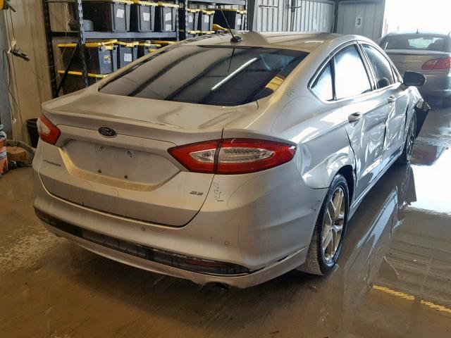 1FA6P0H75E5401065 - 2014 FORD FUSION SE SILVER photo 4