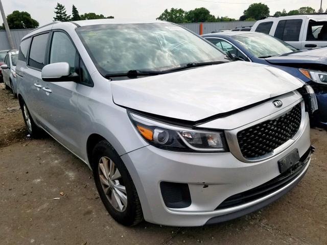 KNDMB5C16F6076504 - 2015 KIA SEDONA LX SILVER photo 1