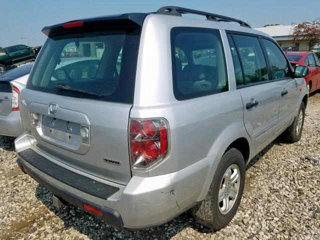 5FNYF18107B025125 - 2007 HONDA PILOT LX SILVER photo 4