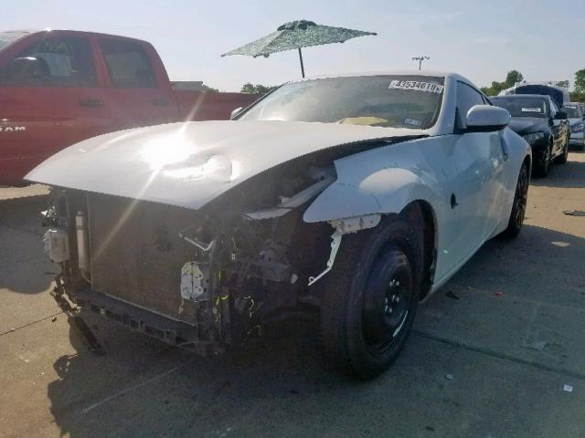 JN1AZ4EH2GM936790 - 2016 NISSAN 370Z BASE WHITE photo 2