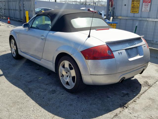 TRUUT28N111039606 - 2001 AUDI TT QUATTRO SILVER photo 3