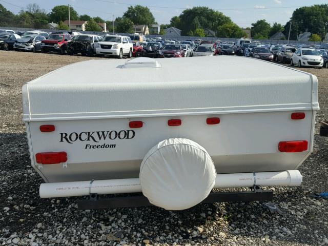 4X4CFM419GD295666 - 2016 WILDWOOD ROCKWOOD WHITE photo 5