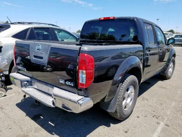 1N6AD07W27C422456 - 2007 NISSAN FRONTIER C BLACK photo 4