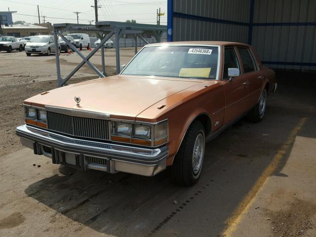 6S69R7Q472657 - 1977 CADILLAC SEVILLE ORANGE photo 2