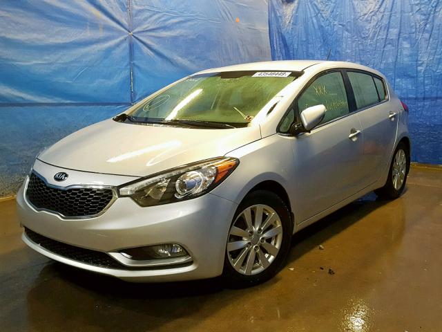 KNAFX5A86F5388853 - 2015 KIA FORTE EX SILVER photo 2