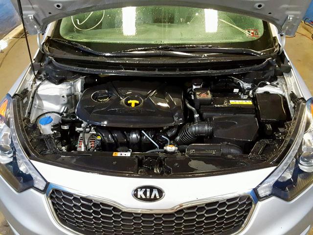 KNAFX5A86F5388853 - 2015 KIA FORTE EX SILVER photo 7