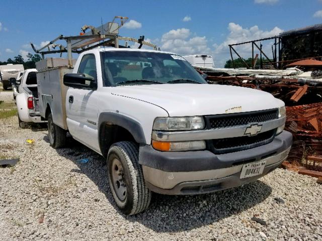 1GBHC24U72Z202081 - 2002 CHEVROLET SILVERADO WHITE photo 1