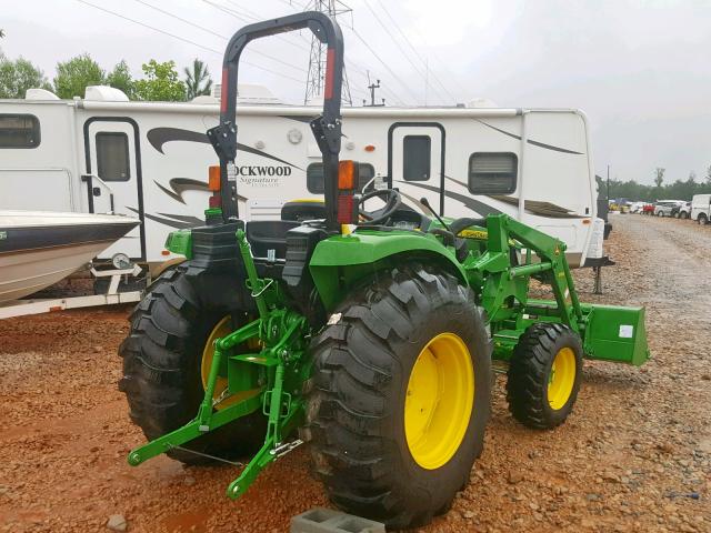 1LV4044MPHH102313 - 2017 JOHN DEERE TRACTOR GREEN photo 4