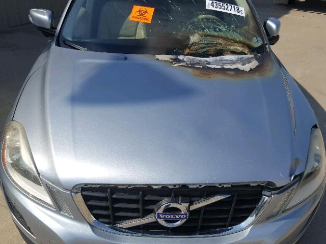 YV4952DL6C2295118 - 2012 VOLVO XC60 3.2 SILVER photo 7