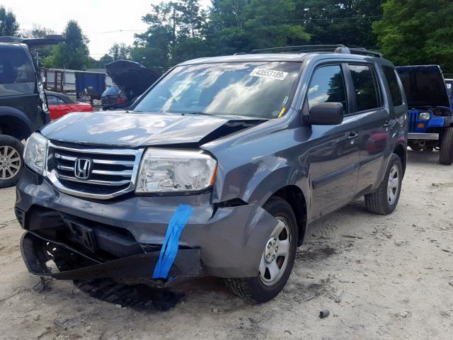 5FNYF4H21CB013358 - 2012 HONDA PILOT LX GRAY photo 2