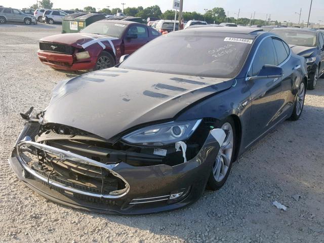 5YJSA1E40FF112900 - 2015 TESLA MODEL S رمادي صورة 2