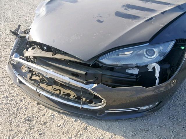 5YJSA1E40FF112900 - 2015 TESLA MODEL S رمادي صورة 9