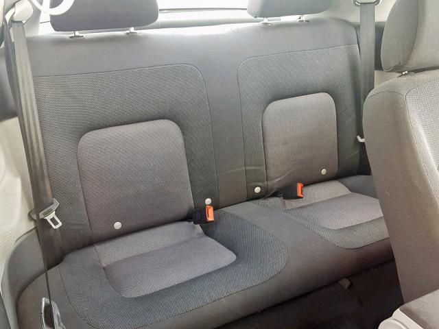 3VWCK21C53M414644 - 2003 VOLKSWAGEN NEW BEETLE შავი ფოტო 6