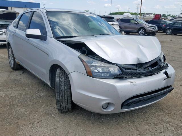 1FAHP3GN4AW256793 - 2010 FORD FOCUS SES SILVER photo 1