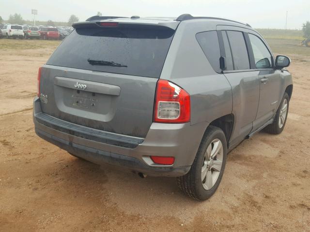 1C4NJDBB0CD563250 - 2012 JEEP COMPASS SP 灰色 照片 4