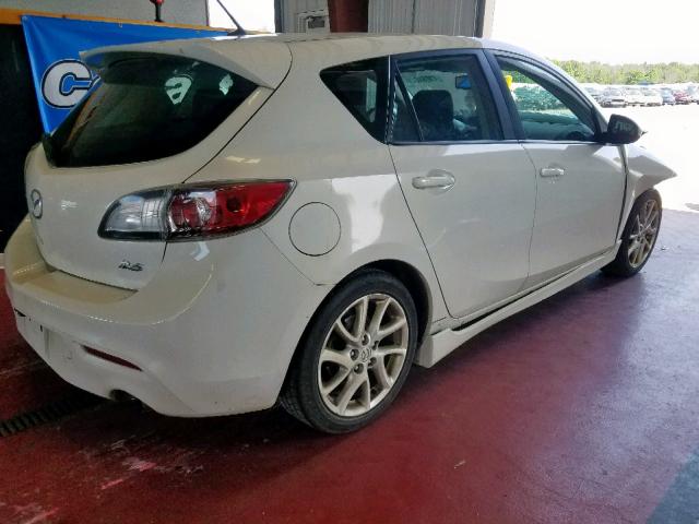 JM1BL1L60C1507565 - 2012 MAZDA 3 S WHITE photo 4