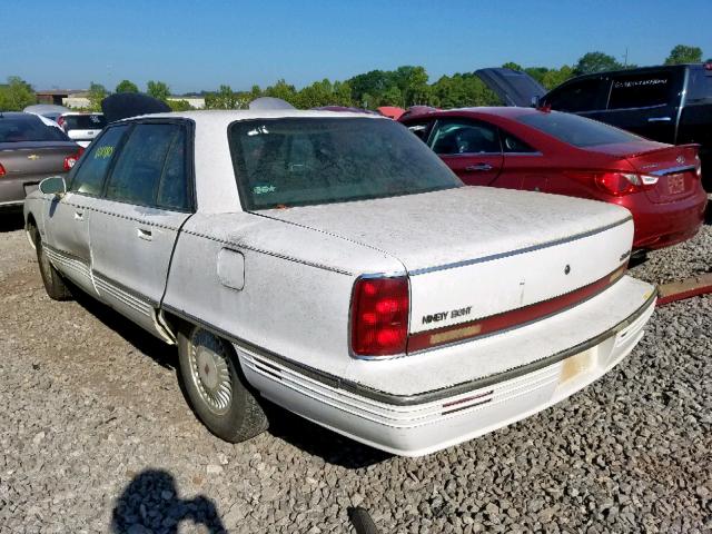 1G3CX52K7S4316561 - 1995 OLDSMOBILE 98 REGENCY WHITE photo 3