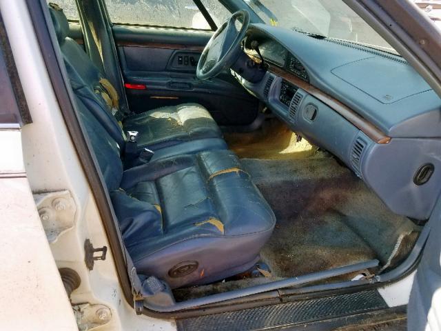 1G3CX52K7S4316561 - 1995 OLDSMOBILE 98 REGENCY WHITE photo 5