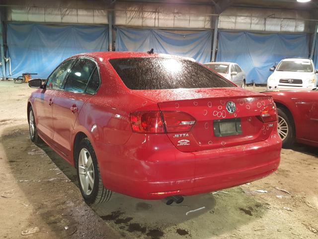 3VW3L7AJ5BM103397 - 2011 VOLKSWAGEN JETTA TDI RED photo 3