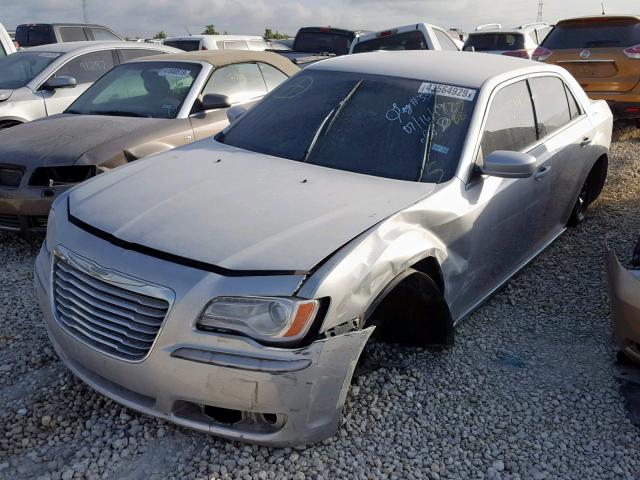 2C3CCAAG1CH127088 - 2012 CHRYSLER 300 SILVER photo 2