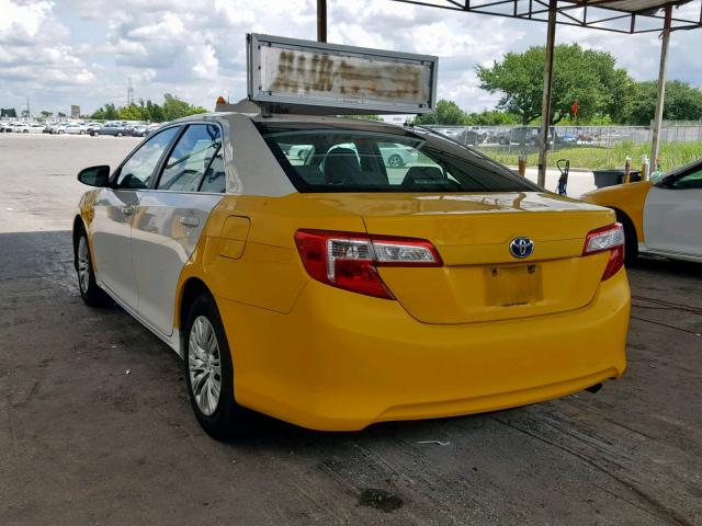 4T1BD1FK2CU008475 - 2012 TOYOTA CAMRY HYBR TWO TONE photo 3