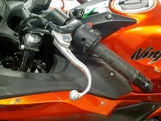 JKAEXEJ13HDA00534 - 2017 KAWASAKI EX650 J ORANGE photo 17