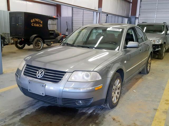 WVWPD63B83E401533 - 2003 VOLKSWAGEN PASSAT GLS GRAY photo 2