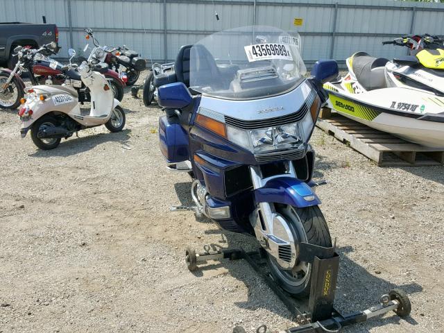 1HFSC2237PA501089 - 1993 HONDA GL1500 SE BLUE photo 1