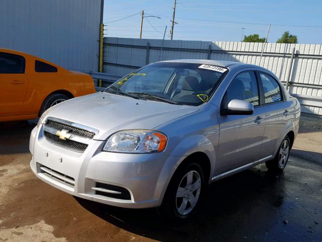 KL1TD5DE0BB194502 - 2011 CHEVROLET AVEO LS SILVER photo 2