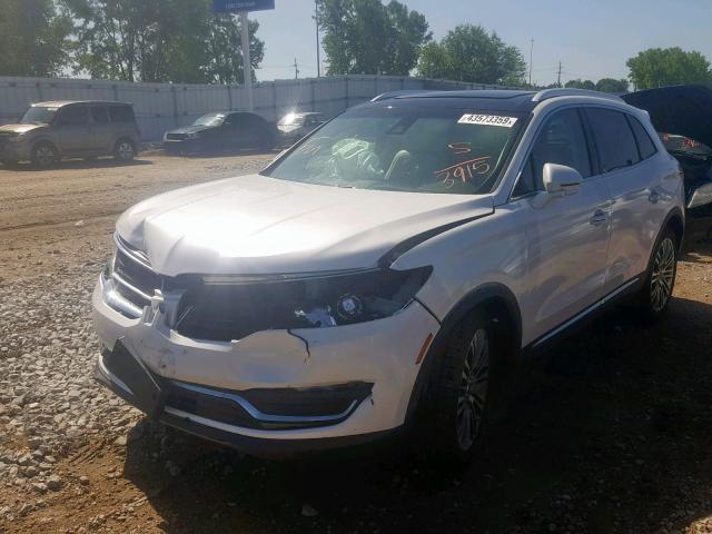 2LMTJ8LR9GBL53915 - 2016 LINCOLN MKX RESERV WHITE photo 2