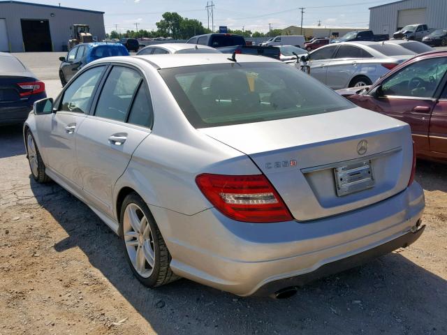 WDDGF4HB7DR285569 - 2013 MERCEDES-BENZ C 250 SILVER photo 3