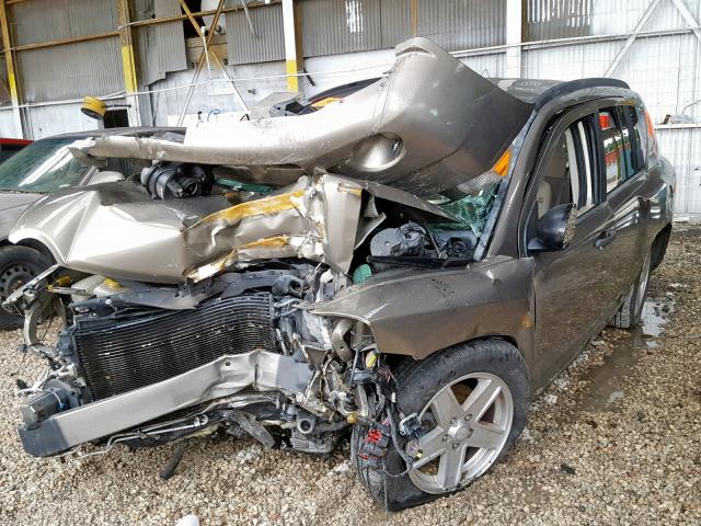 1J8FT47W77D116407 - 2007 JEEP COMPASS SILVER photo 2