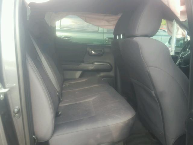 3TMDZ5BNXHM029334 - 2017 TOYOTA TACOMA DOU GRAY photo 6