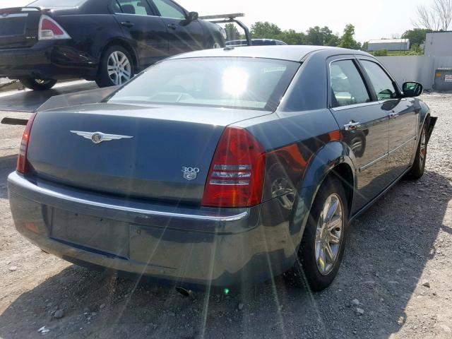 2C3LA63H26H221378 - 2006 CHRYSLER 300C BLUE photo 4