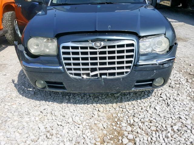 2C3LA63H26H221378 - 2006 CHRYSLER 300C BLUE photo 9