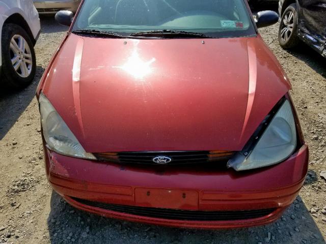 1FAFP33P1YW200187 - 2000 FORD FOCUS LX RED photo 7
