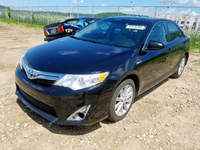 4T1BD1FK6EU130257 - 2014 TOYOTA CAMRY HYBR BLACK photo 2