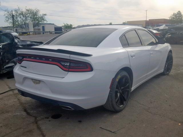 2C3CDXBG7HH642795 - 2017 DODGE CHARGER SE WHITE photo 4