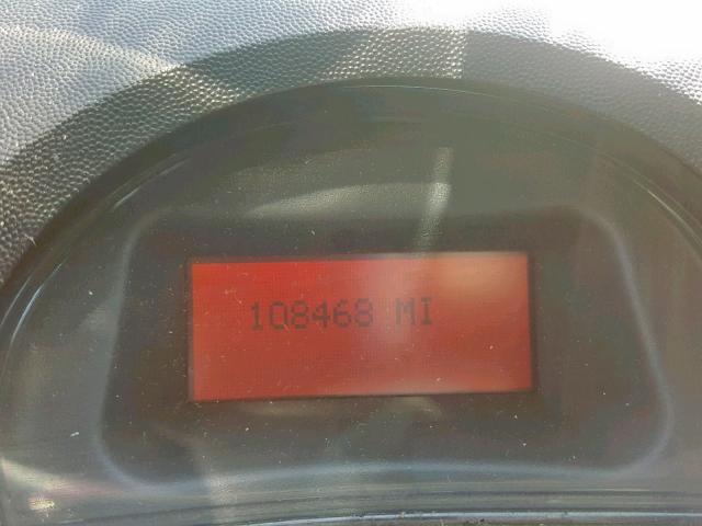 2G2WP552861193805 - 2006 PONTIAC GRAND PRIX SILVER photo 8