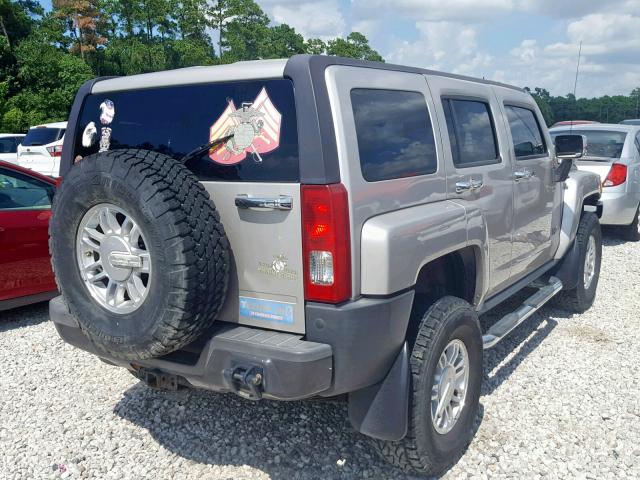 5GTDN136368303639 - 2006 HUMMER H3 GOLD photo 4