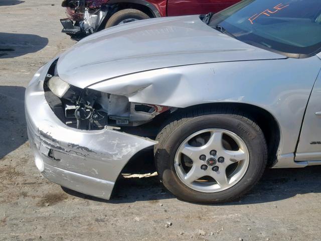 1G2WK52J62F276498 - 2002 PONTIAC GRAND PRIX SILVER photo 9