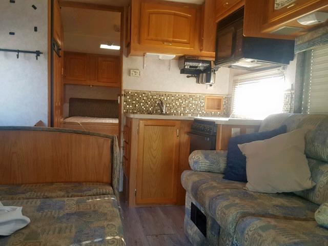 1FDXE45S82HB32800 - 2002 JAYCO GREYHAWK WHITE photo 6