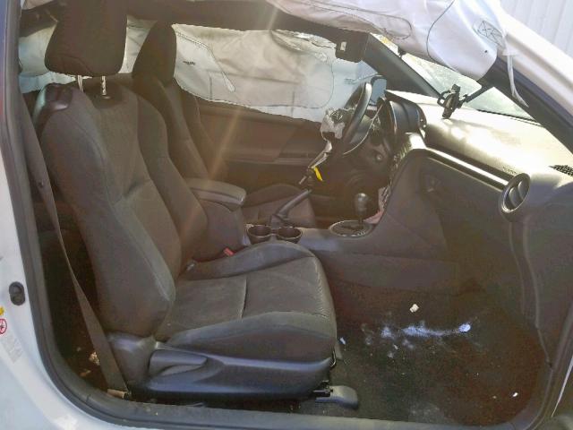 JTKJF5C76C3024176 - 2012 TOYOTA SCION TC თეთრი ფოტო 5