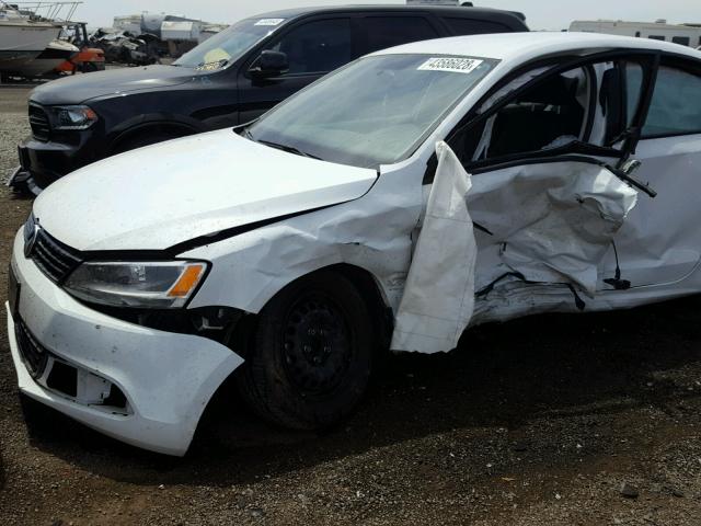 3VW2K7AJ0EM412603 - 2014 VOLKSWAGEN JETTA BASE 白色 照片 9