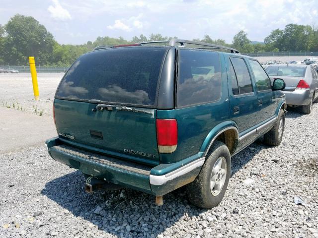 1GNDT13W3V2201747 - 1997 CHEVROLET BLAZER GREEN photo 4