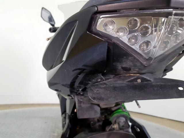 JKAEXEE16FDA18968 - 2015 KAWASAKI EX650 E BLACK photo 19