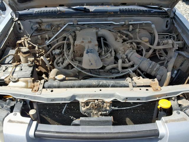 1N6MD29Y34C419861 - 2004 NISSAN FRONTIER C SILVER photo 7