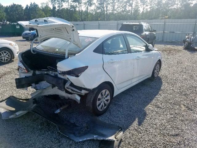 KMHCT4AE5GU058982 - 2016 HYUNDAI ACCENT SE WHITE photo 4