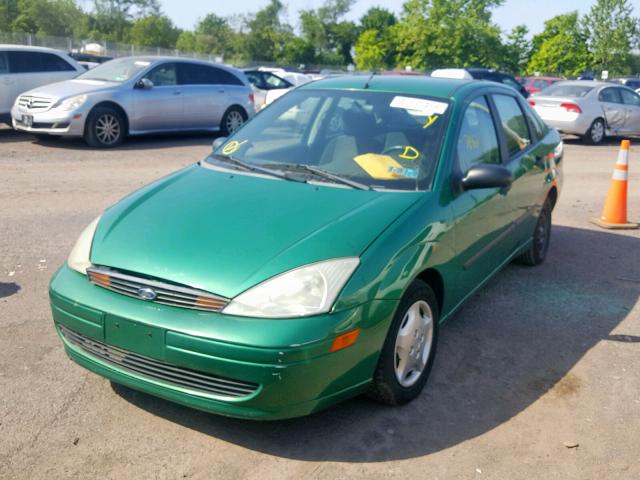 1FAFP33PX2W361404 - 2002 FORD FOCUS LX GREEN photo 2