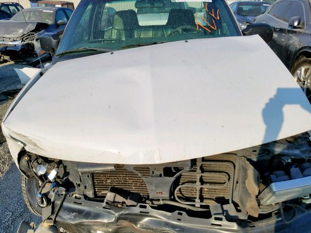 1GCCS145618260263 - 2001 CHEVROLET S TRUCK S1 WHITE photo 7